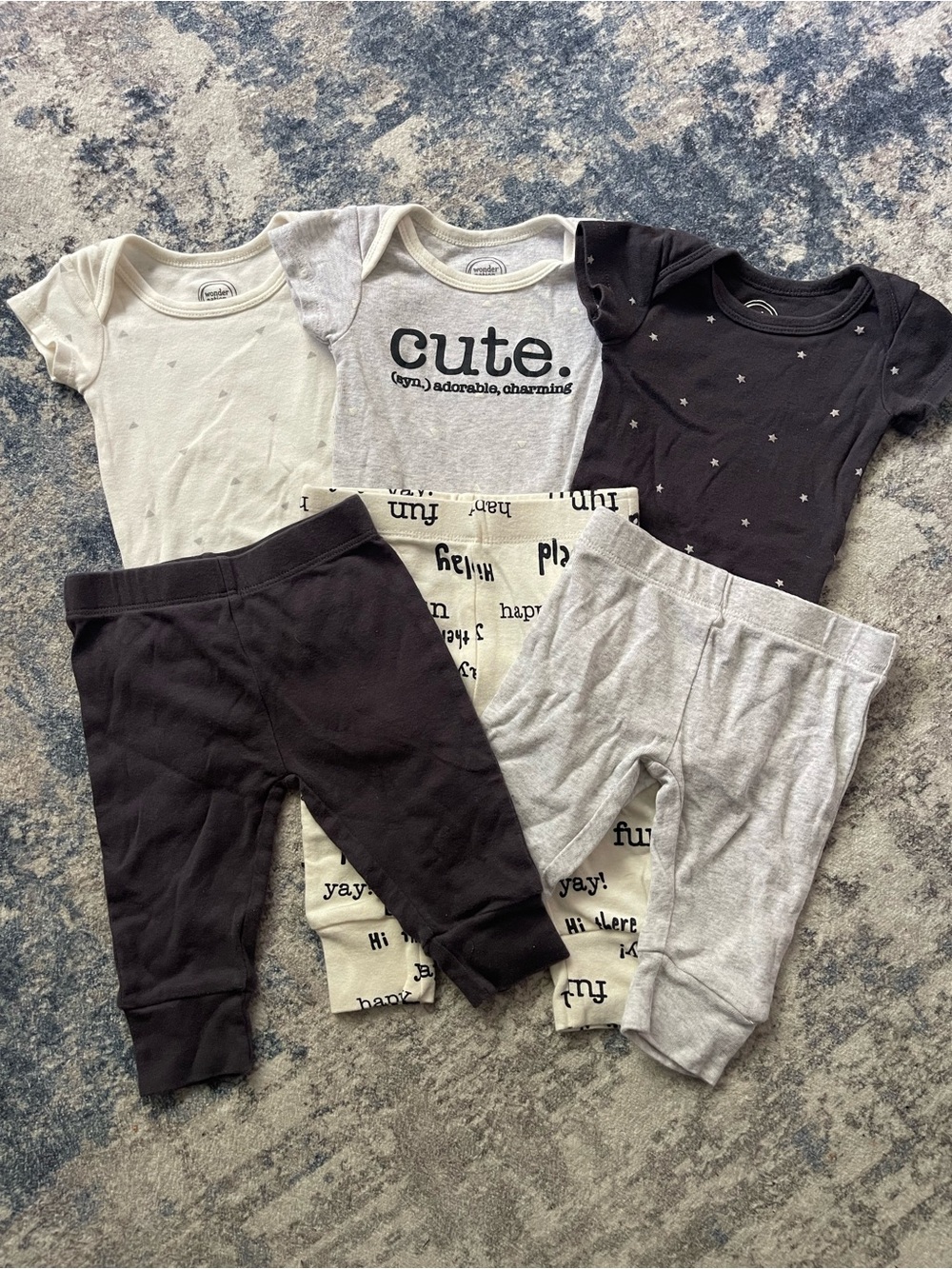 Wonder Nation Neutral Baby Onesie & Pants Set - Cute Graphic Size 0-3 Month